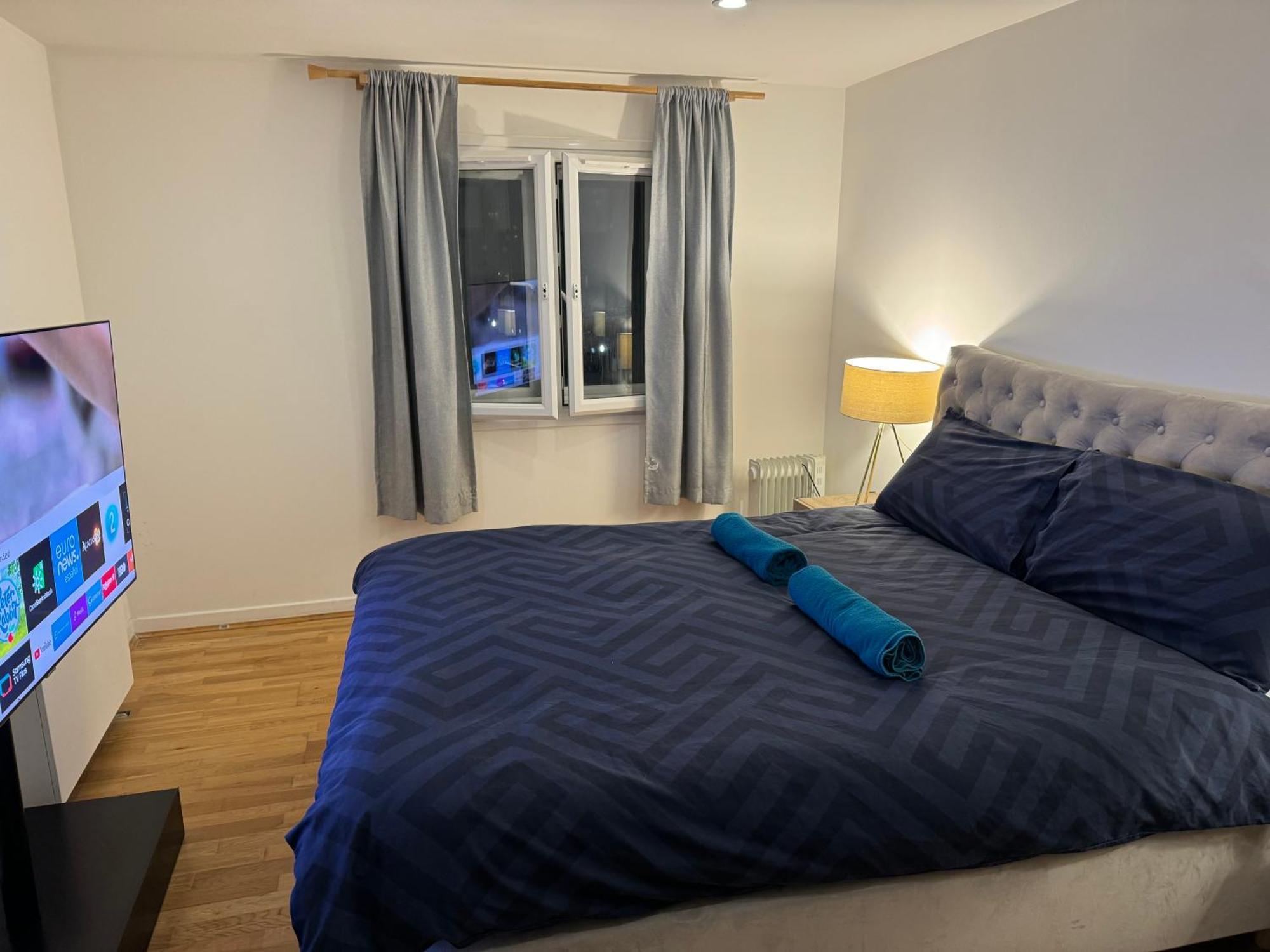 Specious Double With King Size Bed Accommodatie bij particulieren Londen